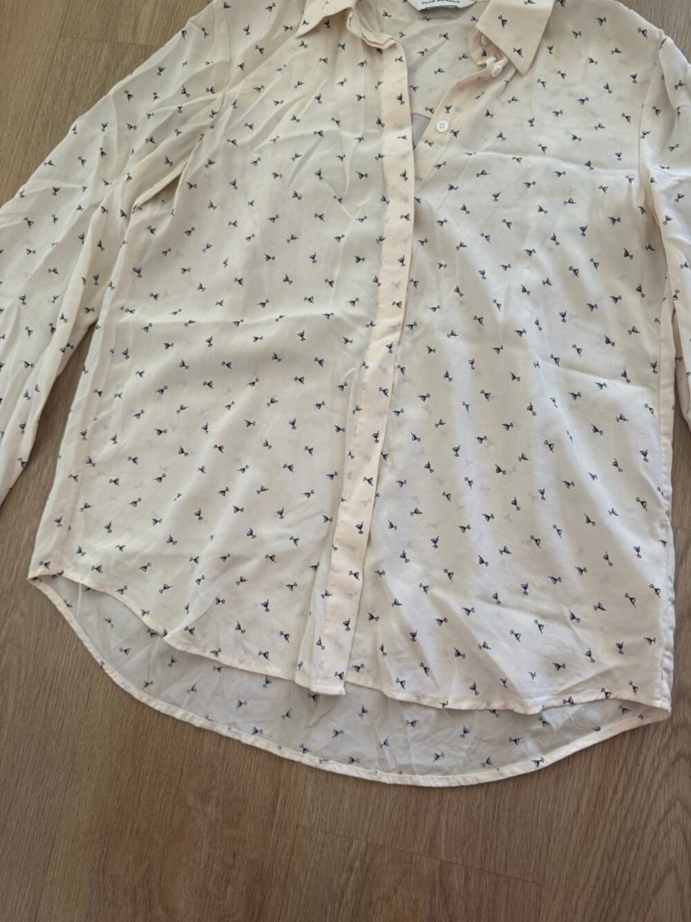Club Monaco Cream Silk Martini Print Blouse Size S